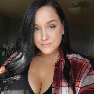 Meet your Posher, Breanna